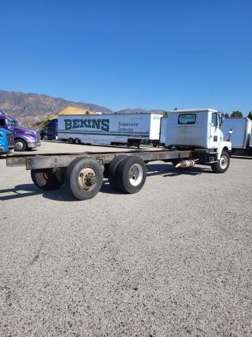 Photo 4 from auction – 1999 VOLVO CONVENTION with VIN 4VHJCCHE2XN867784