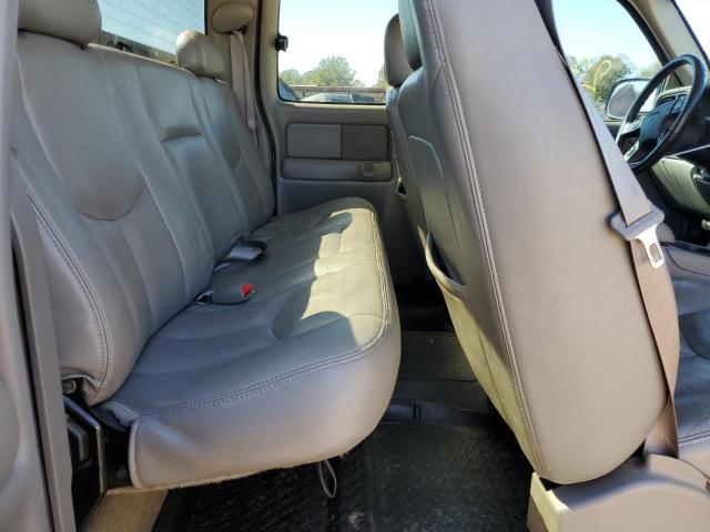 Photo 6 from auction – 2003 GMC NEW SIERRA with VIN 2GTEK19T631261354