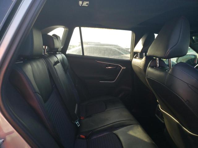 Photo 6 from auction – 2019 TOYOTA RAV4 XSE with VIN 2T3EWRFV8KW034004