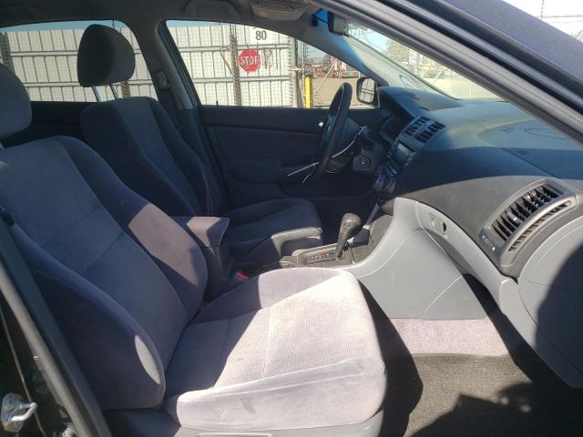 Photo 5 from auction – 2004 HONDA ACCORD LX with VIN JHMCM56314C033205
