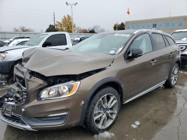 Photo 2 from auction – 2016 VOLVO V60 CROSS with VIN YV4612HK4G1017779