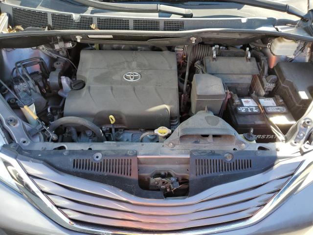Photo 7 from auction – 2015 TOYOTA SIENNA LE with VIN 5TDKK3DC2FS577725