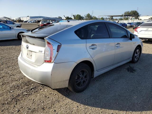 Photo 4 from auction – 2013 TOYOTA PRIUS with VIN JTDKN3DU4D5652623