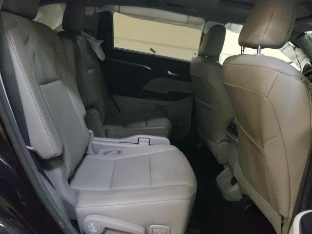 Photo 6 from auction – 2016 TOYOTA HIGHLANDER with VIN 5TDDKRFH1GS322196