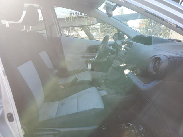 Photo 5 from auction – 2013 TOYOTA PRIUS C with VIN JTDKDTB39D1547225