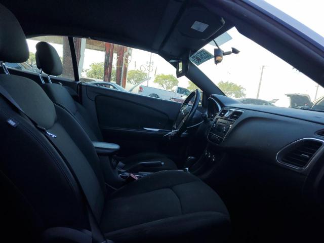 Photo 5 from auction – 2012 CHRYSLER 200 TOURIN with VIN 1C3BCBEB9CN119196