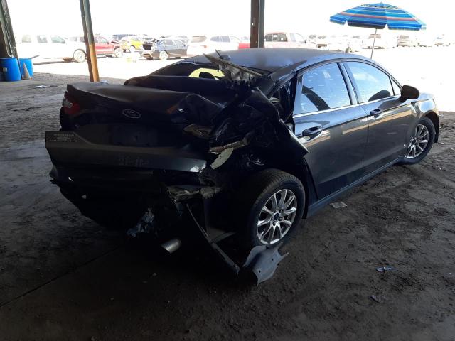 Photo 4 from auction – 2016 FORD FUSION S with VIN 3FA6P0G77GR315807