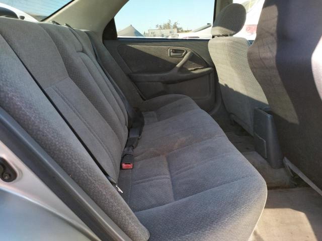 Photo 6 from auction – 2000 TOYOTA CAMRY with VIN JT2BG22K8Y0386847