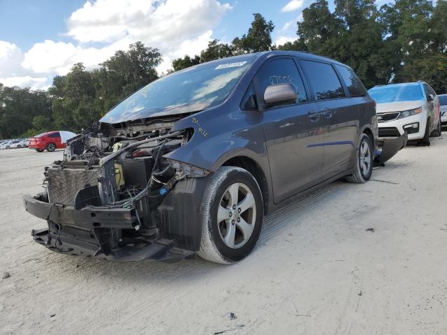 Photo 2 from auction – 2011 TOYOTA SIENNA LE with VIN 5TDKK3DC1BS147565