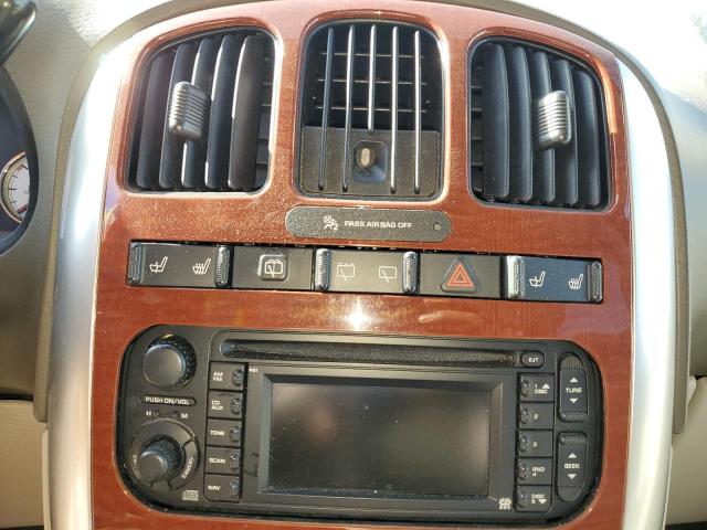 Photo 9 from auction – 2005 CHRYSLER TOWN & COU with VIN 2C8GP64L55R214415