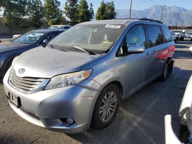 Photo 2 from auction – 2013 TOYOTA SIENNA XLE with VIN 5TDYK3DC4DS309542