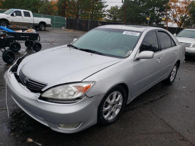 Photo 2 from auction – 2005 TOYOTA CAMRY LE with VIN 4T1BF30K35U108294
