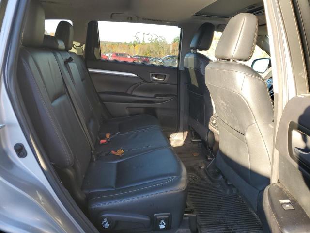 Photo 6 from auction – 2016 TOYOTA HIGHLANDER with VIN 5TDJKRFH8GS334123