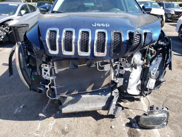 Photo 9 from auction – 2018 JEEP CHEROKEE L with VIN 1C4PJLCB8JD531693