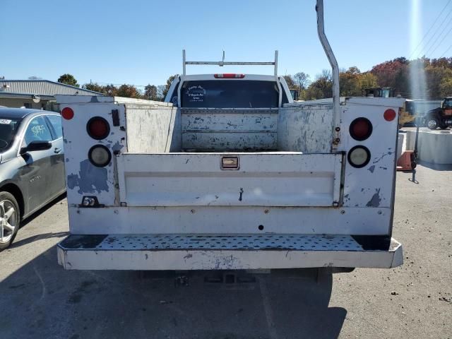 Photo 6 from auction – 2007 GMC SIERRA C25 with VIN 1GDHC24K67E522450