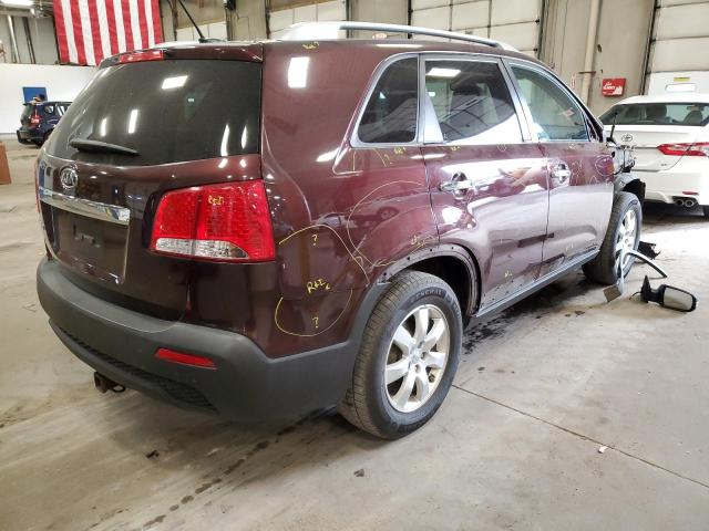 Photo 4 from auction – 2013 KIA SORENTO LX with VIN 5XYKTDA20DG319065