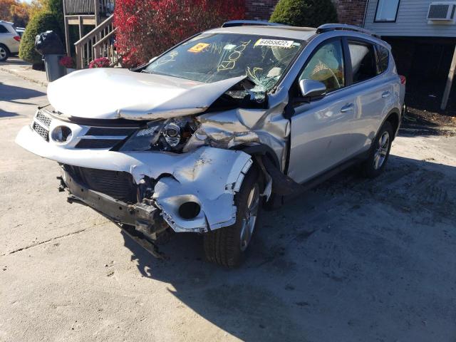 Photo 2 from auction – 2015 TOYOTA RAV4 XLE with VIN JTMRFREV0FD165773