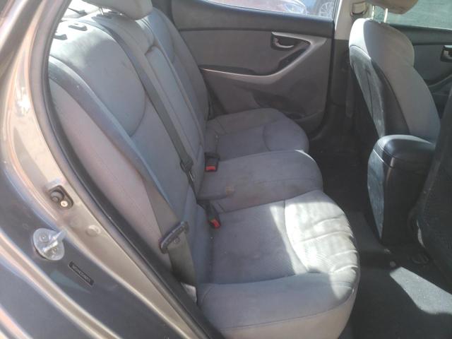 Photo 6 from auction – 2012 HYUNDAI ELANTRA GL with VIN 5NPDH4AE2CH068125