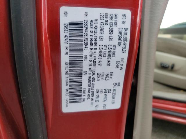 Photo 10 from auction – 2001 DODGE GRAND CARA with VIN 2B8GP44351R228441