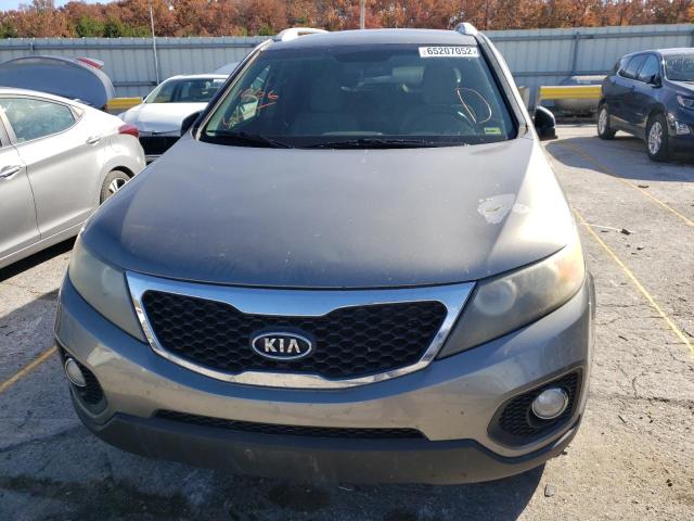 Photo 9 from auction – 2011 KIA SORENTO BA with VIN 5XYKT4A10BG025542