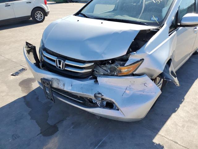 Photo 9 from auction – 2015 HONDA ODYSSEY EX with VIN 5FNRL5H62FB039221