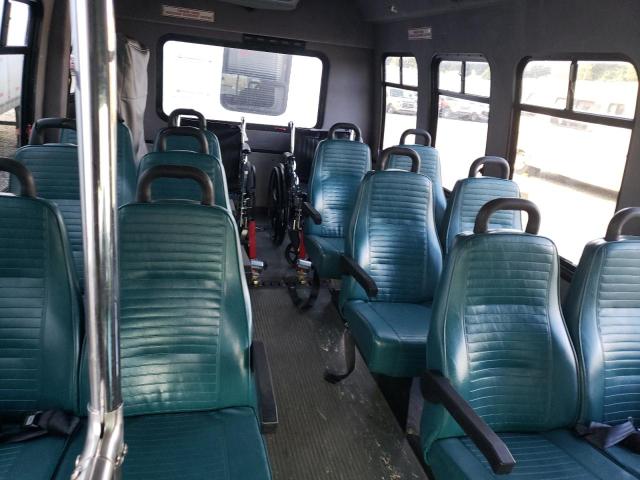 Photo 6 from auction – 2001 FORD ECONOLINE with VIN 1FDWE35SX1HA50572