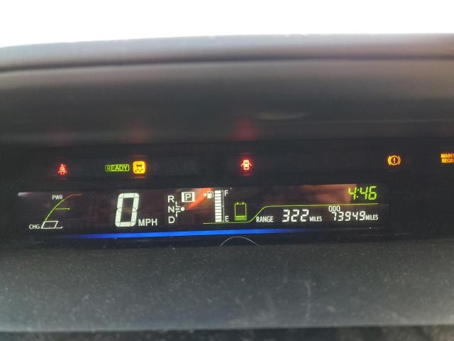 Photo 8 from auction – 2013 TOYOTA PRIUS V with VIN JTDZN3EU9D3194148