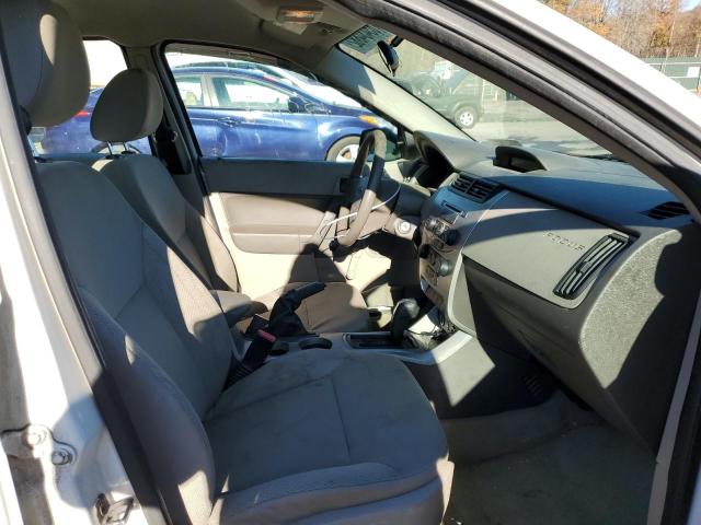 Photo 5 from auction – 2010 FORD FOCUS S with VIN 1FAHP3EN2AW136493