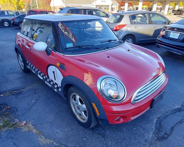 MINI COOPER 2007 with VIN WMWMF33517TT50977 - Photo from auction