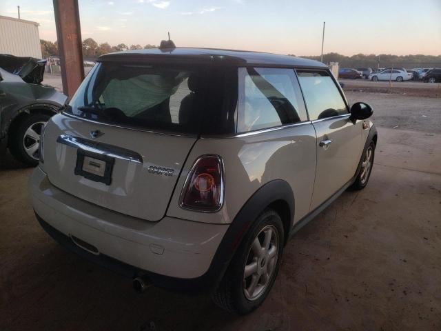 Photo 4 from auction – 2009 MINI COOPER with VIN WMWMF335X9TU74586
