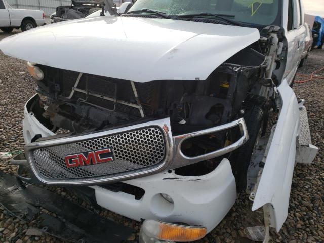 Photo 9 from auction – 2001 GMC DENALI with VIN 1GKEK63U11J316573