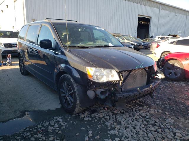 DODGE GRAND CARA 2017 with VIN 2C4RDGCG3HR840935 - Photo from auction