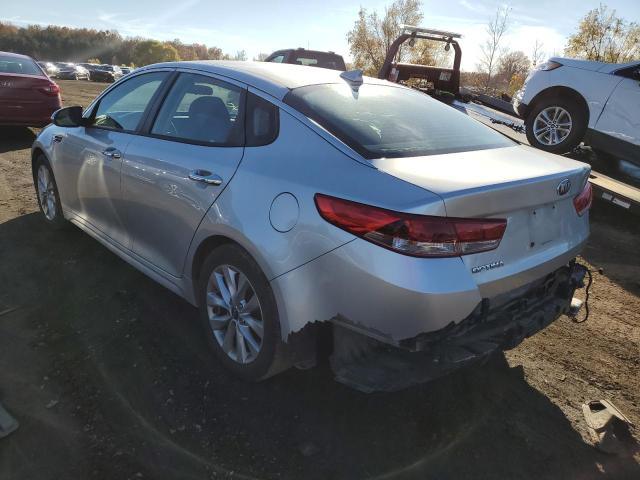 Photo 3 from auction – 2018 KIA OPTIMA LX with VIN 5XXGT4L38JG269804
