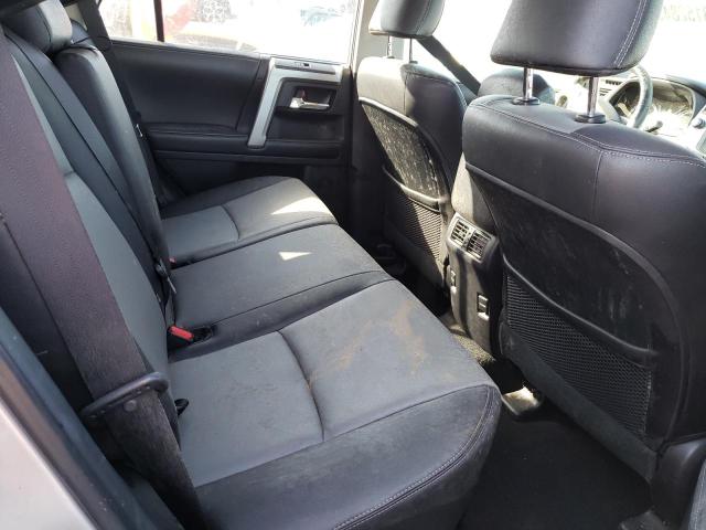 Photo 6 from auction – 2014 TOYOTA 4RUNNER SR with VIN JTEBU5JR9E5173139