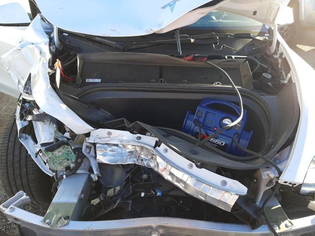 Photo 7 from auction – 2022 TESLA MODEL Y with VIN 7SAYGDEE8NF480553