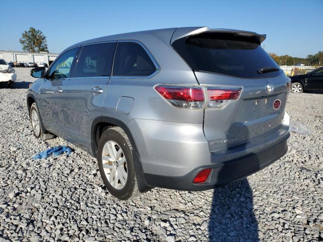 Photo 3 from auction – 2016 TOYOTA HIGHLANDER with VIN 5TDBKRFH3GS317668
