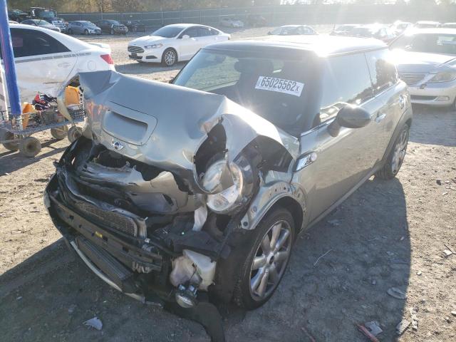 Photo 2 from auction – 2010 MINI COOPER S with VIN WMWMF7C57ATZ73275