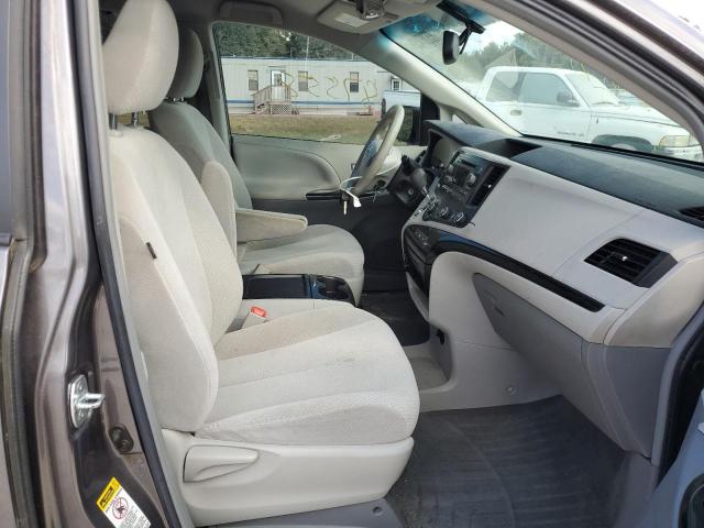 Photo 5 from auction – 2011 TOYOTA SIENNA LE with VIN 5TDKK3DC1BS147565