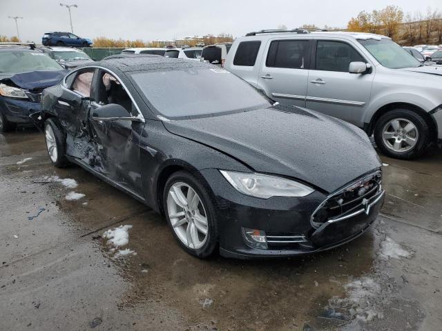 TESLA MODEL S 70 2015 with VIN 5YJSA1S2XFF087930 - Photo from auction