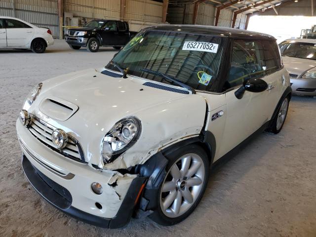 Photo 2 from auction – 2006 MINI COOPER S with VIN WMWRE33526TL22869
