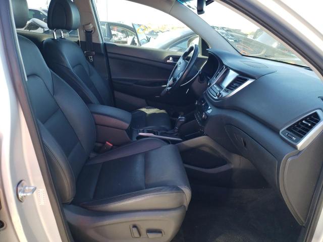Photo 5 from auction – 2017 HYUNDAI TUCSON LIM with VIN KM8J3CA2XHU364259