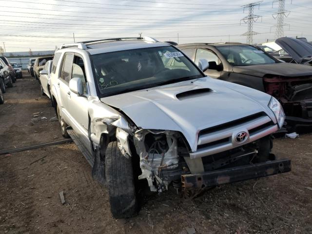 TOYOTA 4RUNNER SR 2005 z numerem VIN JTEBU14R858037006 - Zdjęcie z aukcji