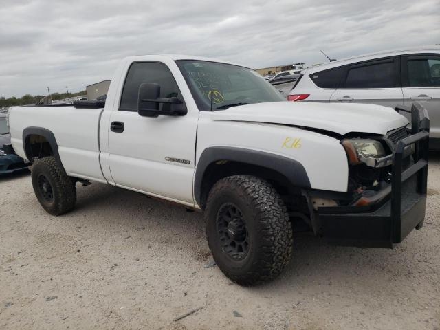 CHEVROLET SILVERADO 2004 with VIN 1GCHC24U44E240468 - Photo from auction