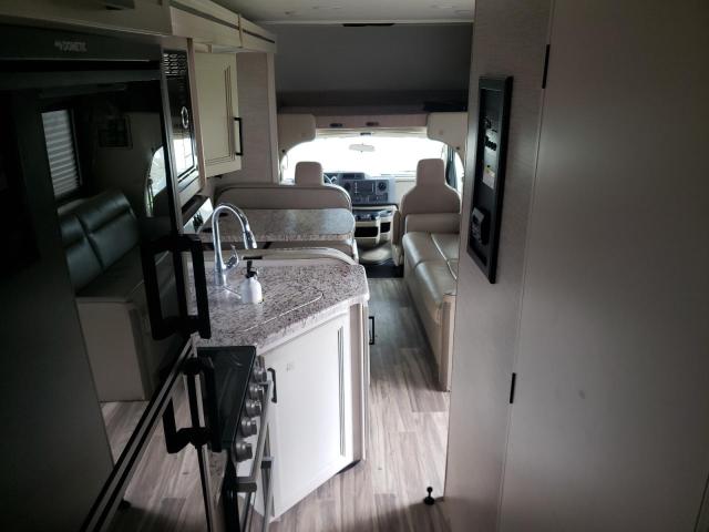Photo 9 from auction – 2022 FORD ECONOLINE with VIN 1FDXE4FNXNDC41554