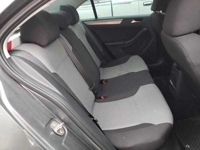 Photo 6 from auction – 2018 VOLKSWAGEN JETTA S with VIN 3VW2B7AJ6JM228065