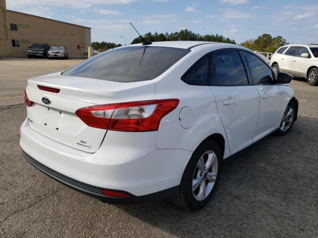 Photo 4 from auction – 2014 FORD FOCUS SE with VIN 1FADP3F24EL140510