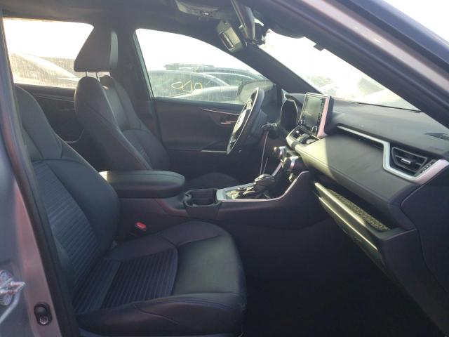 Photo 5 from auction – 2019 TOYOTA RAV4 XSE with VIN 2T3EWRFV8KW034004