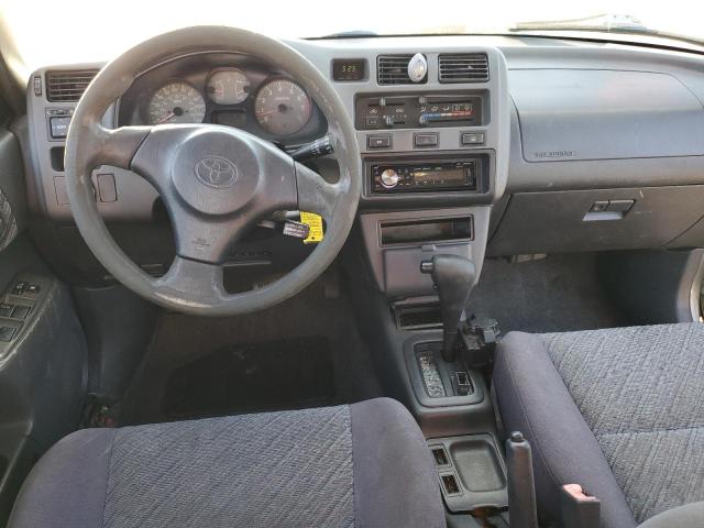 Photo 9 from auction – 2000 TOYOTA RAV4 with VIN JT3HP10V3Y7156881
