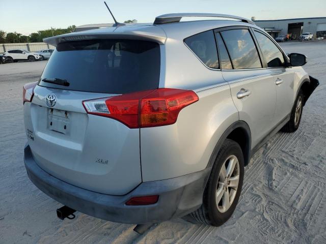 Photo 4 from auction – 2013 TOYOTA RAV4 XLE with VIN 2T3WFREV4DW050614