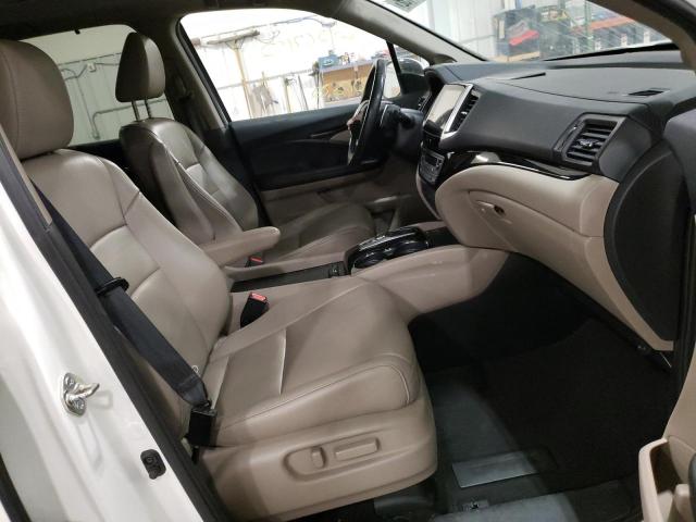 Photo 5 from auction – 2016 HONDA PILOT TOUR with VIN 5FNYF6H95GB040237